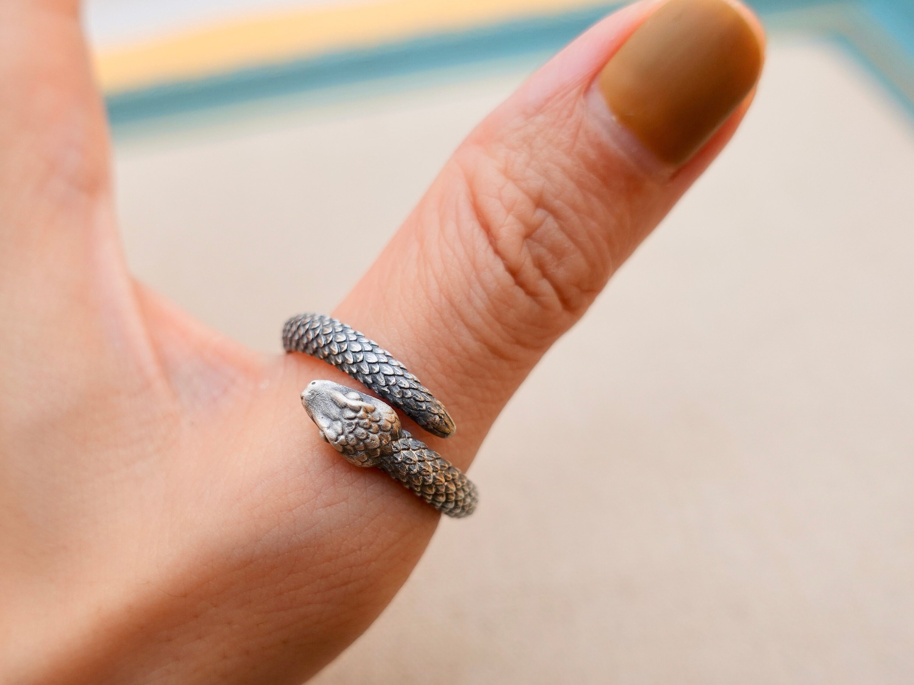 Snake thumb ring deals