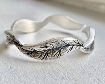 Sterling Silver Cuff Bracelet, Leaf bangle Bracelet, leaf jewelry, nature cuff bracelet, engraved bracelet, silver bracelet for men women