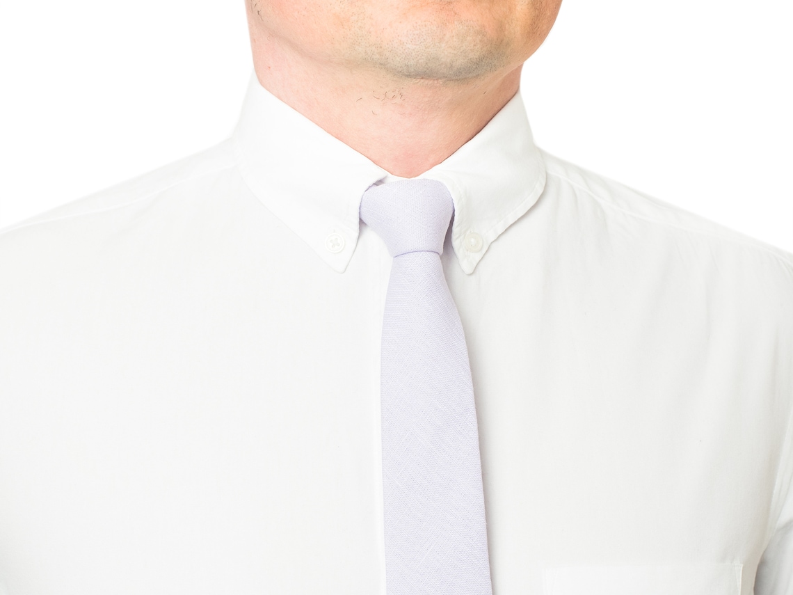 pale grey tie