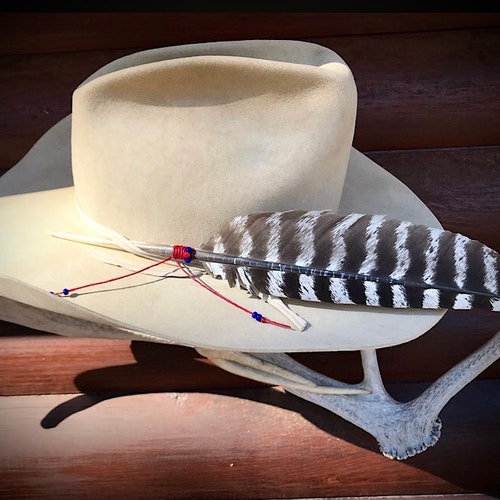 Antiqued Trophy Hat Feather | ubicaciondepersonas.cdmx.gob.mx