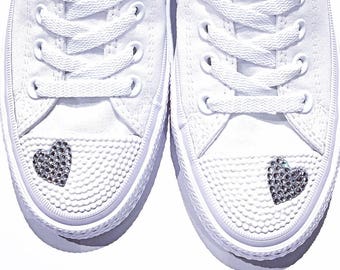 Heart Bling Converse. Wedding Converse Shoes. Women's Custom Converse. WHITE Rhinestones. Wedding Shoes, Flat Bridal Shoes, Bride Converse