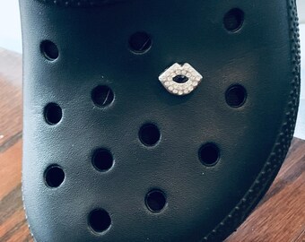 Croc Lips Kiss Charm – Small Rhinestone Shoe Charm w/ Button Backing, Bling Clog, Valentine Gift, Makeup Artist Shoe Accessory, Teen Gift