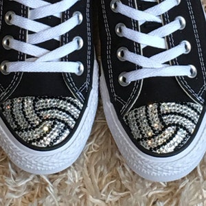 converse volleyball shoes