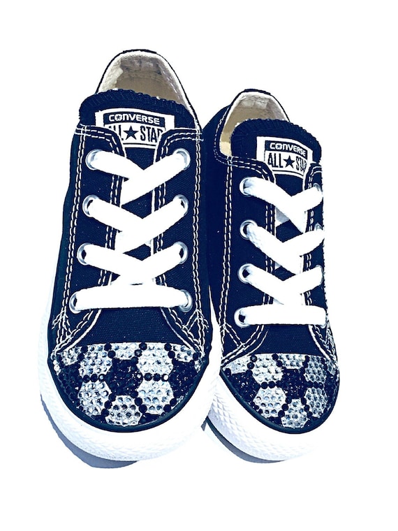converse soccer cleats