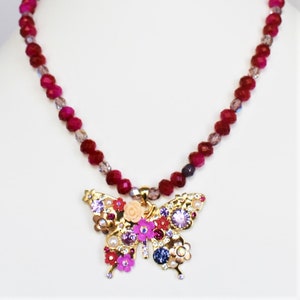 Hot Pink Beaded Necklace with Butterfly Brooch Pin image 1