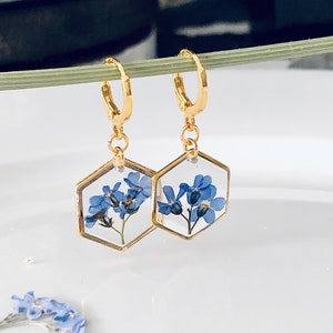 Boucles d'oreilles en vraies fleurs, bijoux en vraies fleurs, cadeau en vraies fleurs, boucles d'oreilles myosotis, boucles d'oreilles fleurs séchées image 1