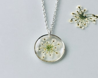 Queen Anne’s Lace necklace, real flower necklace, white flower pendant, Sterling Silver necklace, Dried flower Pendant