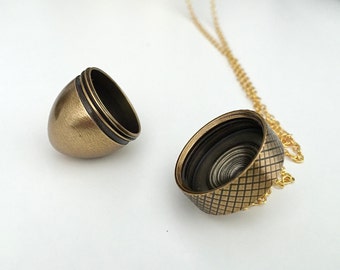 Acorn Canister Locket,Cremation Ashes Stash Necklace, canister necklace, Acorn Necklace
