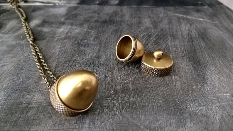 Acorn Canister Locket,Cremation Ashes Stash Necklace, solid brass locket, brass locket, acorn,hide away containers,acorn nut, image 4