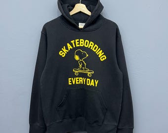 Peanuts Snoopy Black Hoodie Size M - Cartoon Streetwear Skateboard Pullover sweatshirt