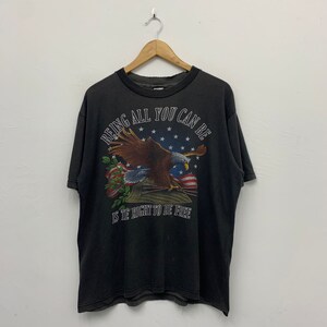 Distressed Rock Adler Jessie James Tshirt Größe L
