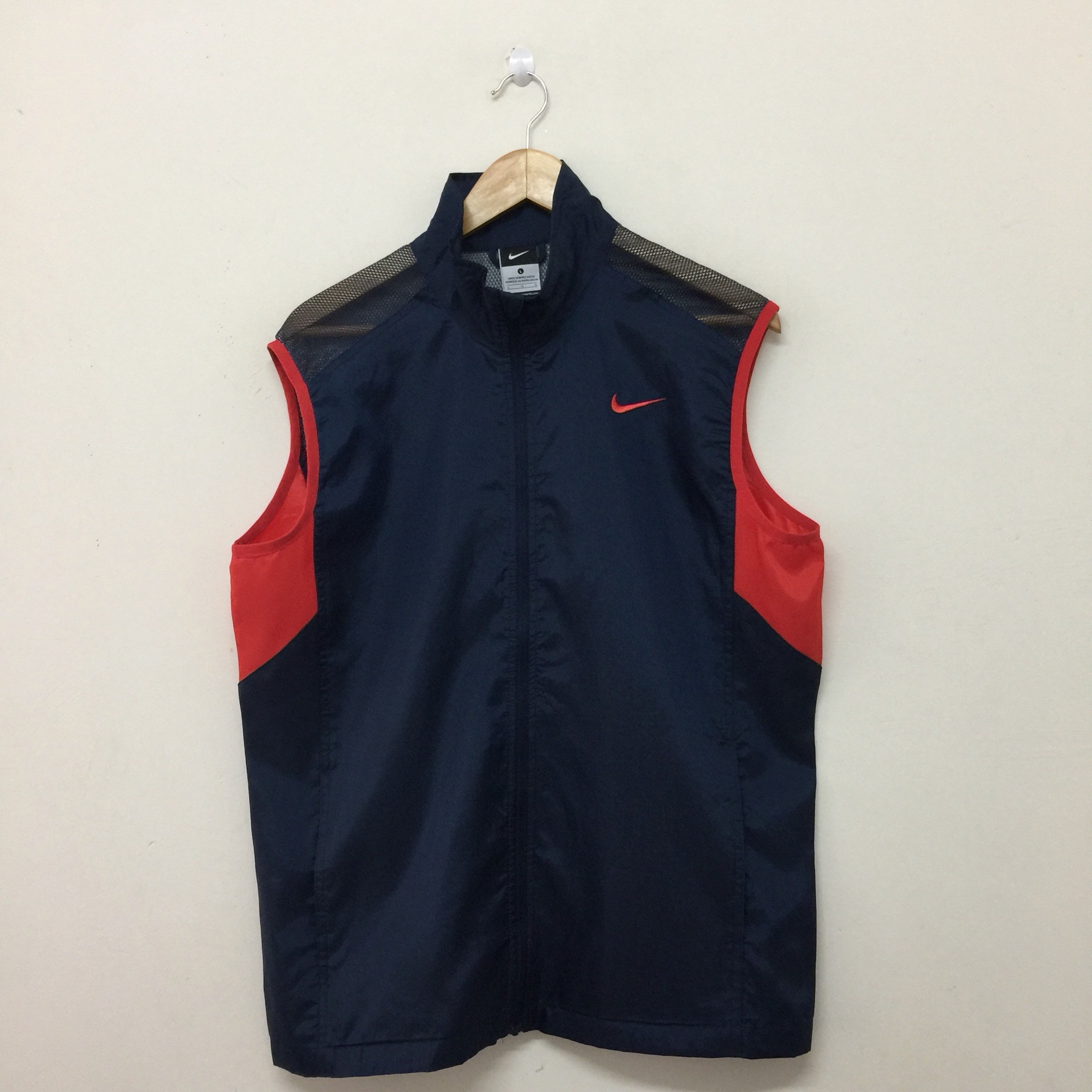 nike vest jacket