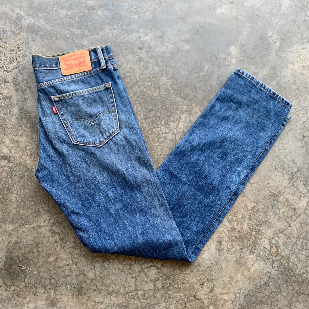 Jean Vintage Levi's 511 Noir Pour Femme - Taille W33L36, Coupe Straight, État Parfait