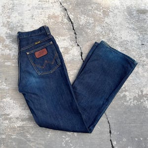 Vintage Wrangler Blue Bell Bootcut Flare Denim Jeans Size 26x29 Women’s Western Cowboy Jeans