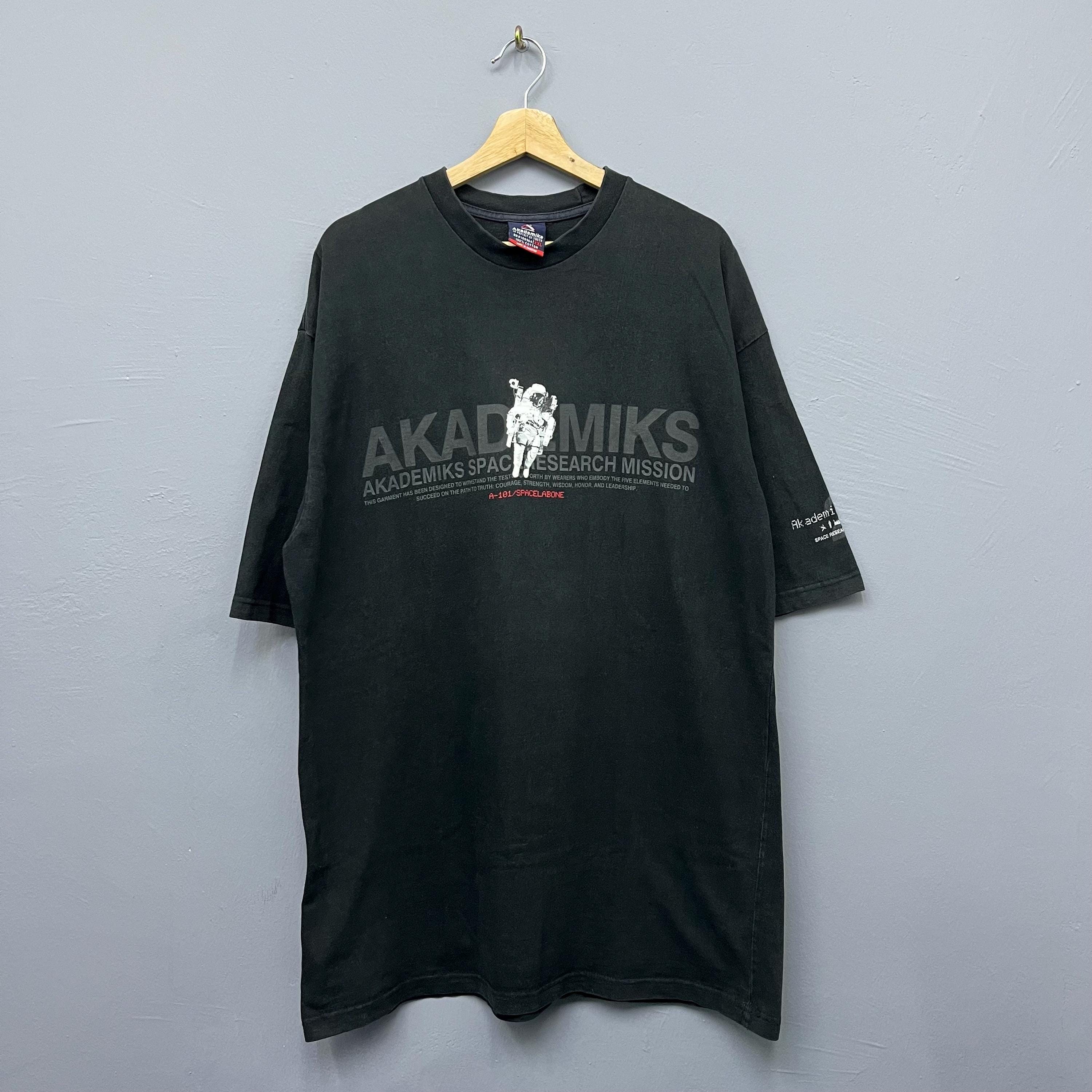 Akademiks Space Research Mission Astronaut T-shirt Size XL - Hip