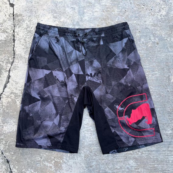Ecko Function Polyester Boardshorts Size 34x11 Fu… - image 1