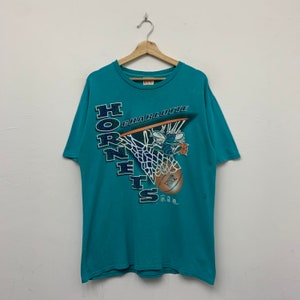 Charlotte Hornets T-Shirt Vintage 1994 Charlotte Hornets NBA Tshirt Size Medium
