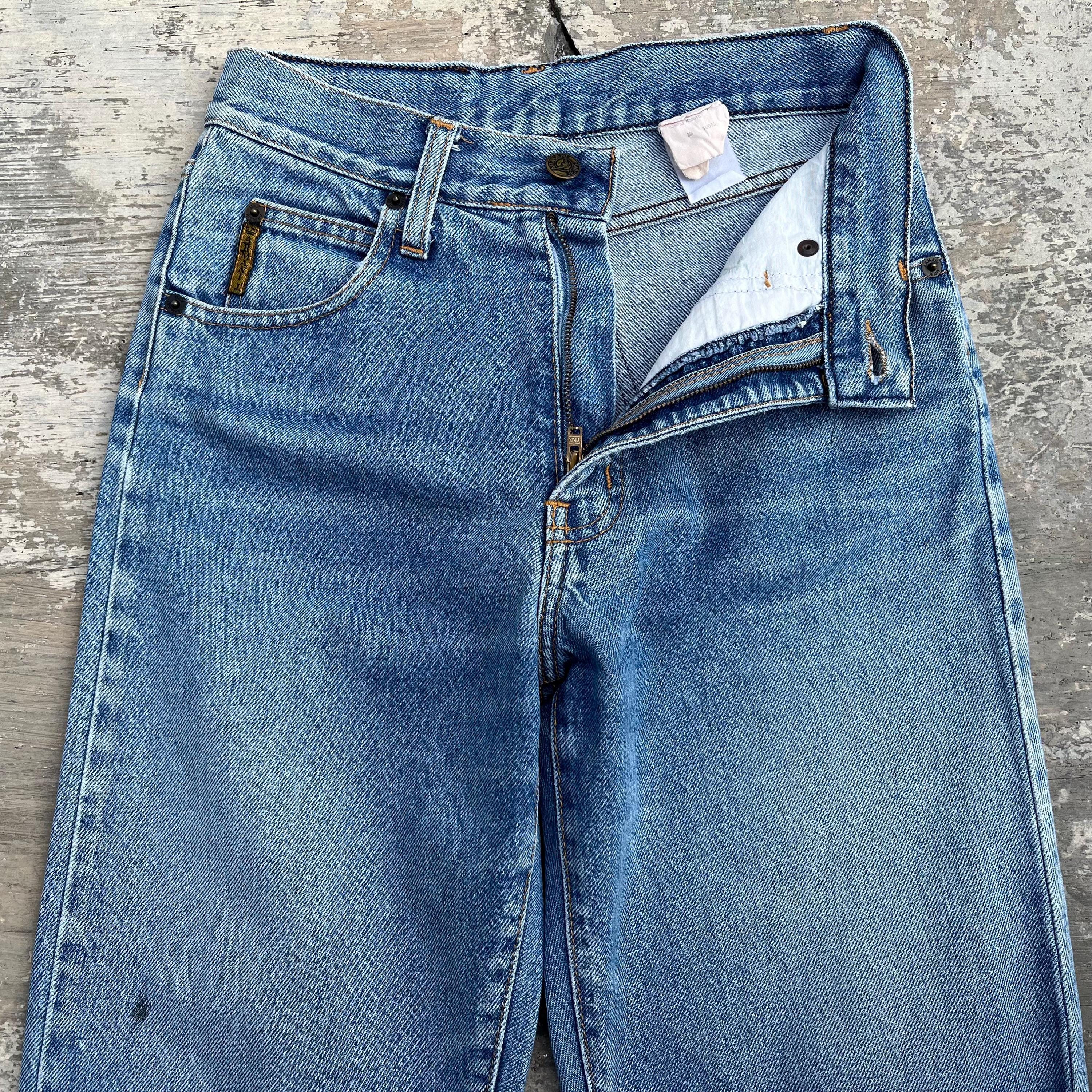 Vintage 90s Giorgio Armani Jeans Light Wash Denim Jeans Size 26x31
