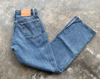 Levi's 501 W30 L30 90's/nineties Vintage Black Straight Leg Mid