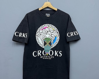 Vintage Y2K Crooks & Castles Medusa T-Shirt - Size M - Streetwear