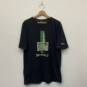 Vintage The Brussels Corner T-Shirt Size Medium Belgium Tshirt