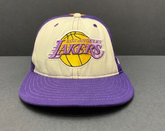 Vintage Los Angeles Lakers NBA by New Era Embroidery Fitted Hat Cap 7 1/2