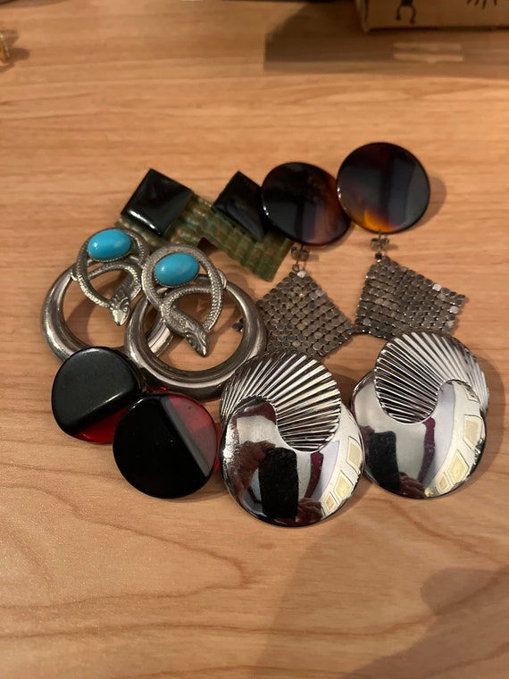 Lot of 6 Pairs of Push Back Earrings - image 1