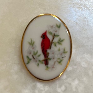 Oval Cardinal Brooch - Vintage Cardinel Pin