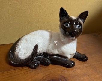 Vintage Beswick Siamese Cat Figurine - England