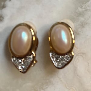 Nina Ricci Gold Tone Pearl Cabochon Earrings with Rhinestones - Nina Ricci Clip One Earrings