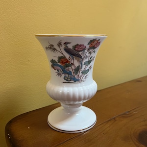 Wedgwood Kutani Crane Urn Vase - Wedgwood Bone China Vase - England
