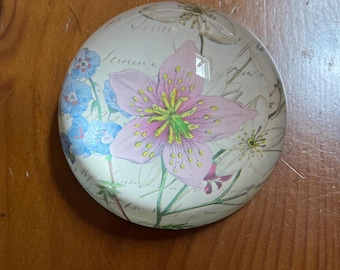 Rosa und Blaue Blumen Briefbeschwerer