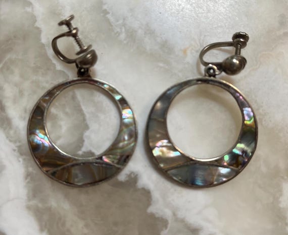 Silver and Abalone Round Dangle Screw Back Earrin… - image 1