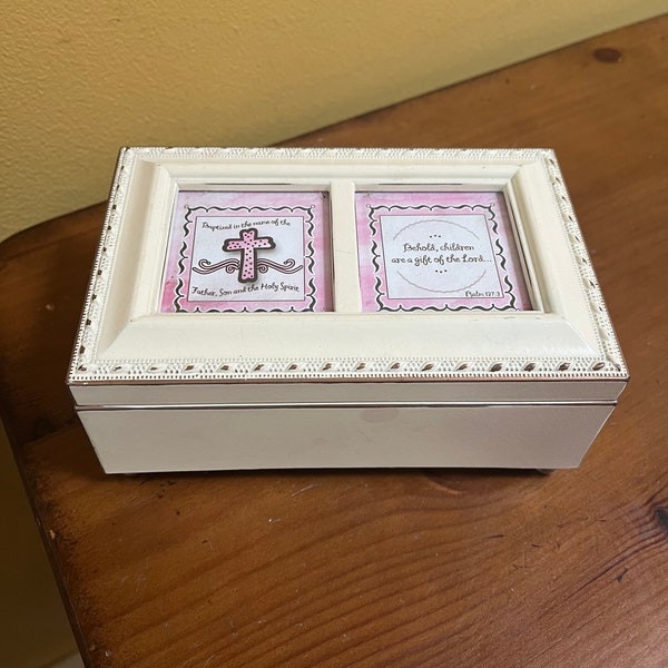 Musical Jewelry Box - plays That’s an Irish Lullaby