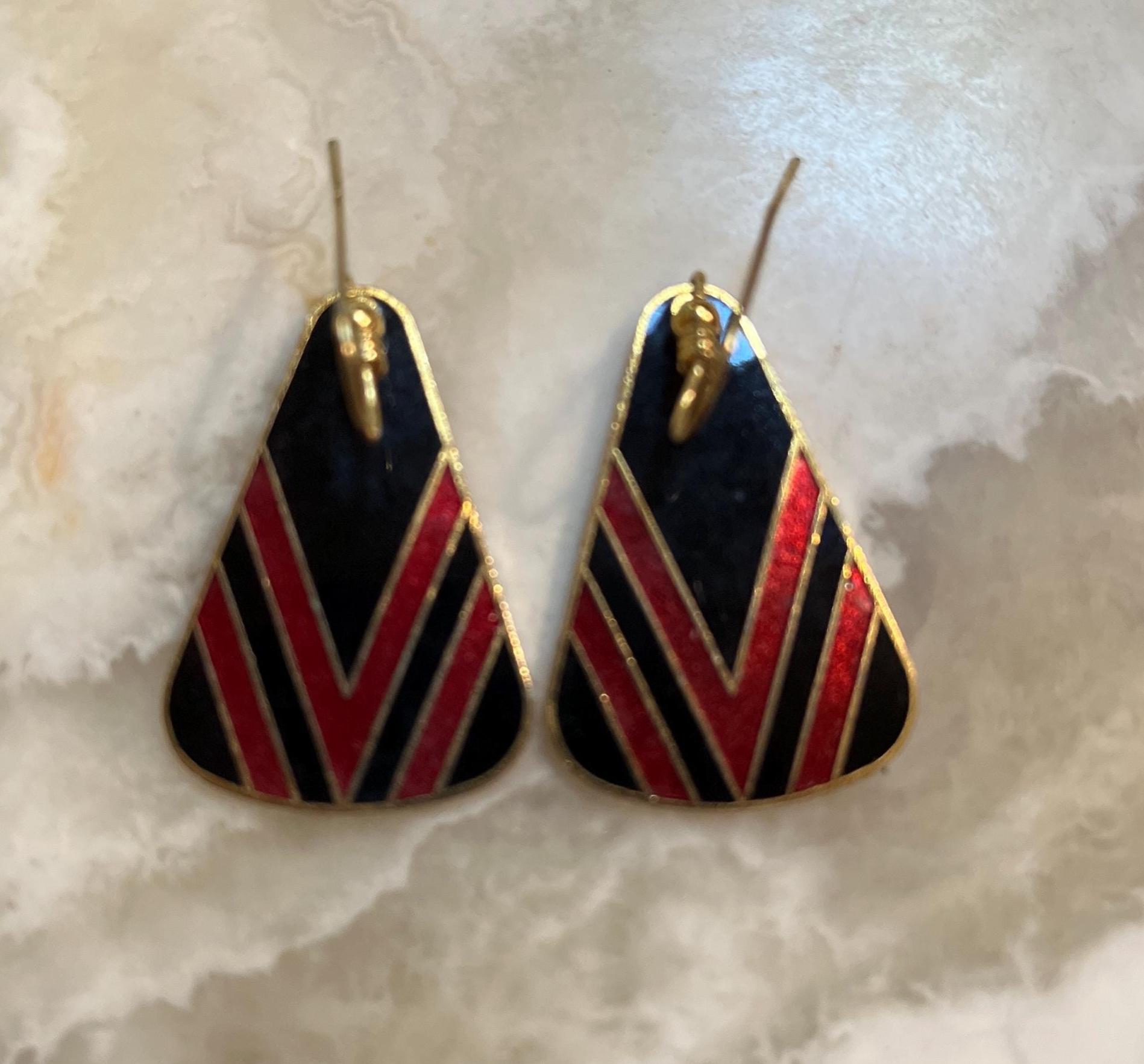 Red and Black Enameled Floral Earrings: Gold-Tone Dangle