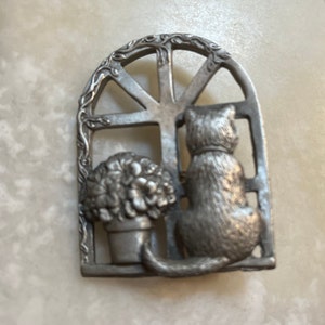 SP Pewter Cat in Window Brooch - Large Spoontiques Pewter Cat Pin