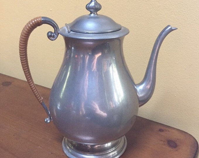 Hanle Distinctive American Pewter Teapot Wicker Handle Etsy