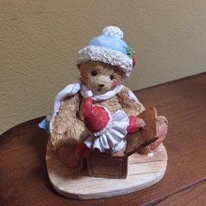 Cherished Teddies Figurine - Douglass- Let&#39;s Be Friends - 1992 P. Hillman