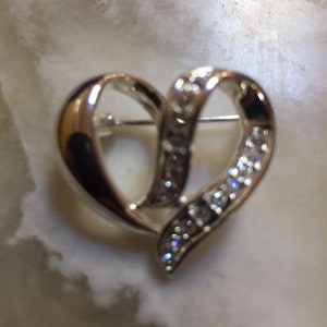 Roman Silver Tone Rhinestone Heart Pin