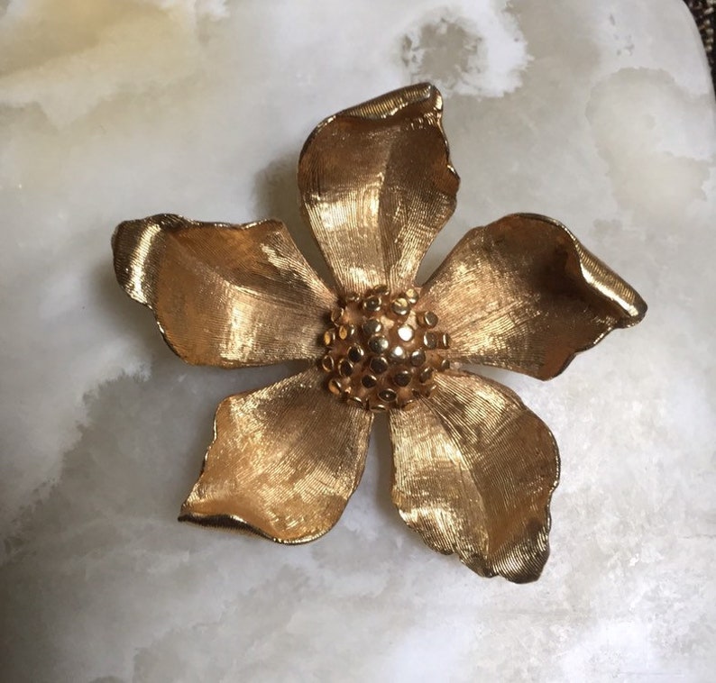 BSK Gold Tone Flower Brooch BSK Gold Floral Pin | Etsy