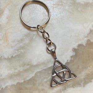 Celtic Knot Silver Tone Keychain