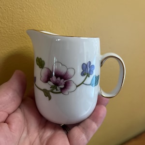 Royal Worcester Astley Porcelain Creamer - England