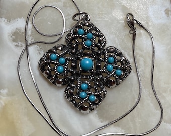 Avon Faux Turquoise Pendant Necklace