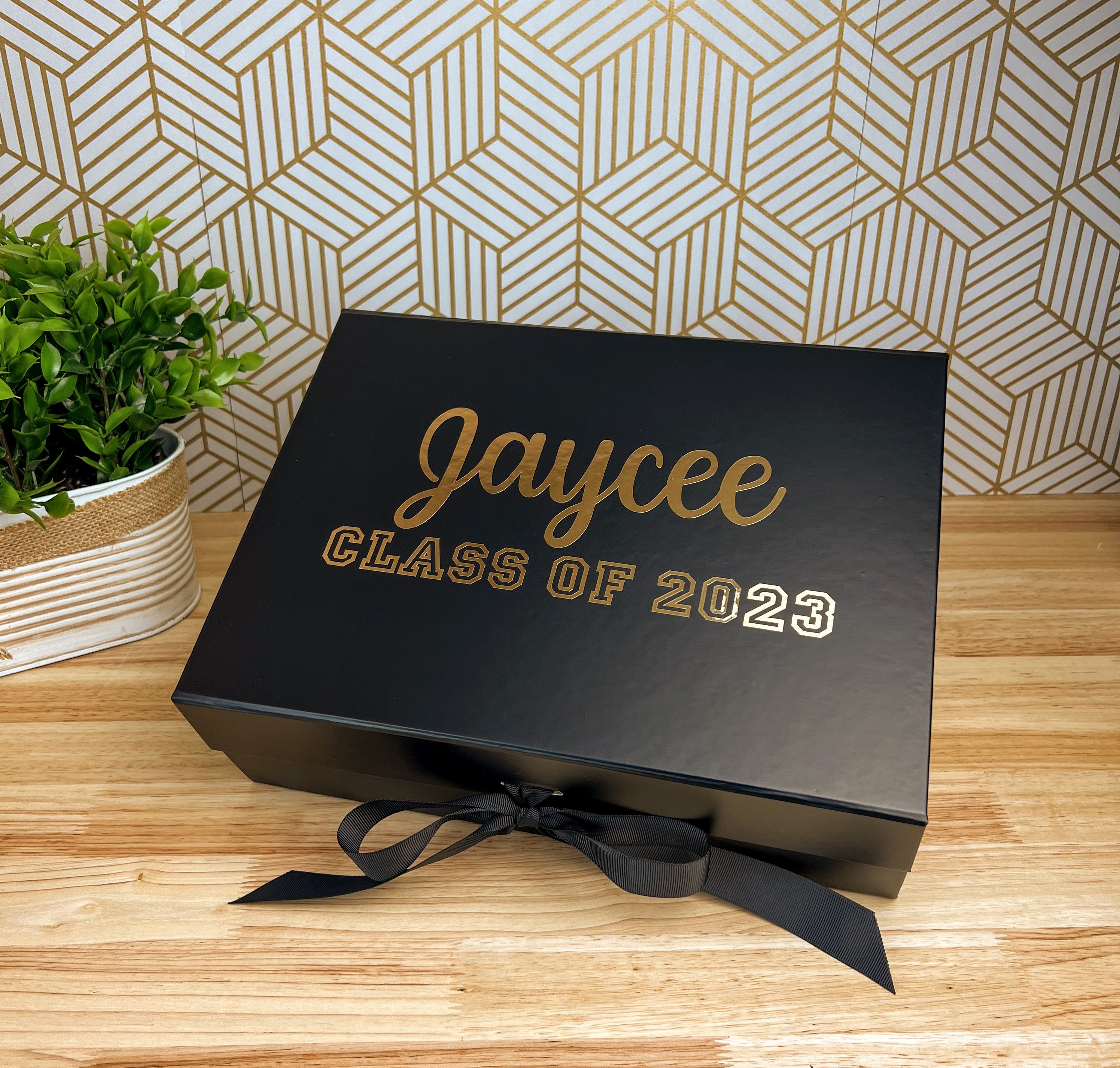 Personalized Class of Senior - Graduate - Gift Box - Present for ...