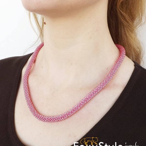 Pink Necklace Crochet Beaded Necklace Bridesmaid Gift Ideas Seed Bead Necklace Pink Statement Necklace Matron Of Honor Gift Delicate Jewelry