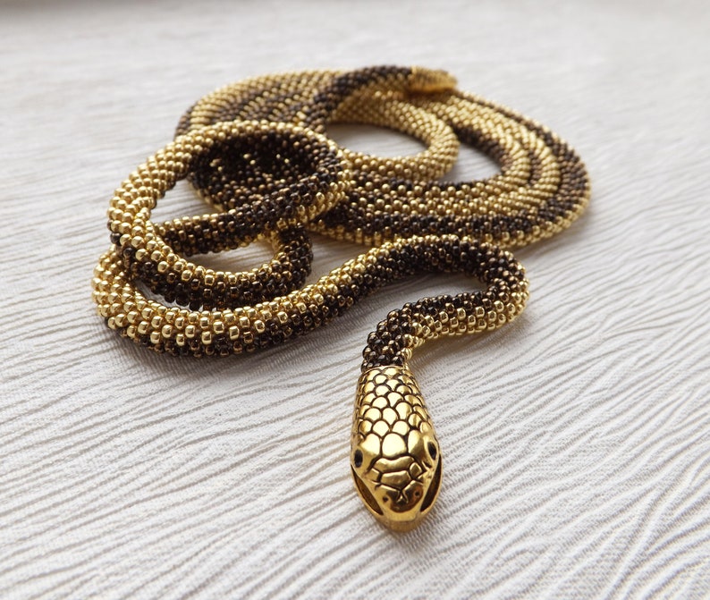 Gold Snake Necklace Snake Jewelry For Women Birthday Gift Celtic Necklace Witch Jewelry Animal Necklace Long Beaded Necklace Ouroboros Snake imagem 1