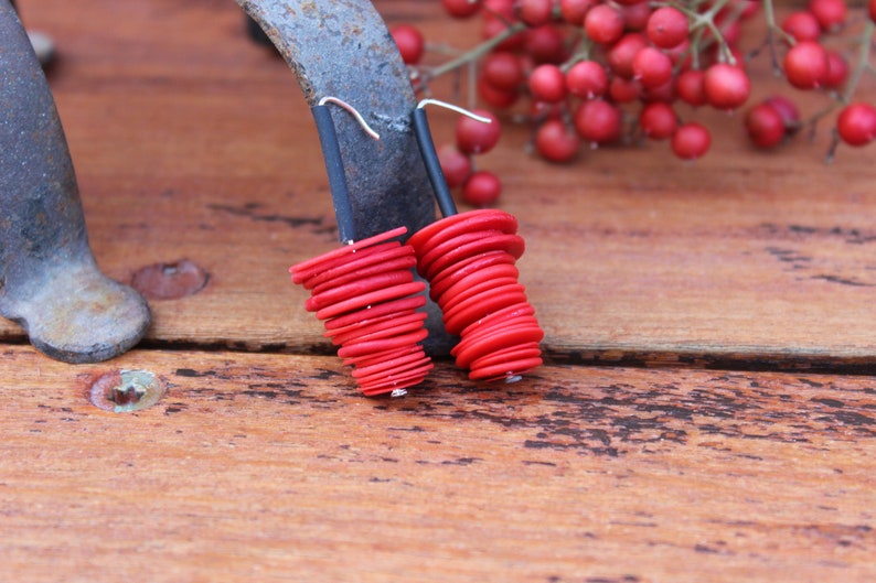 Statement red necklace and earrings, Big Red Beaded necklace,Chunky red necklace statement, Clay necklace, Contemporary red set of jewelry image 5