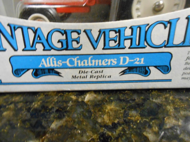 Allis Chalmes D=21 Tractor 143 die cast