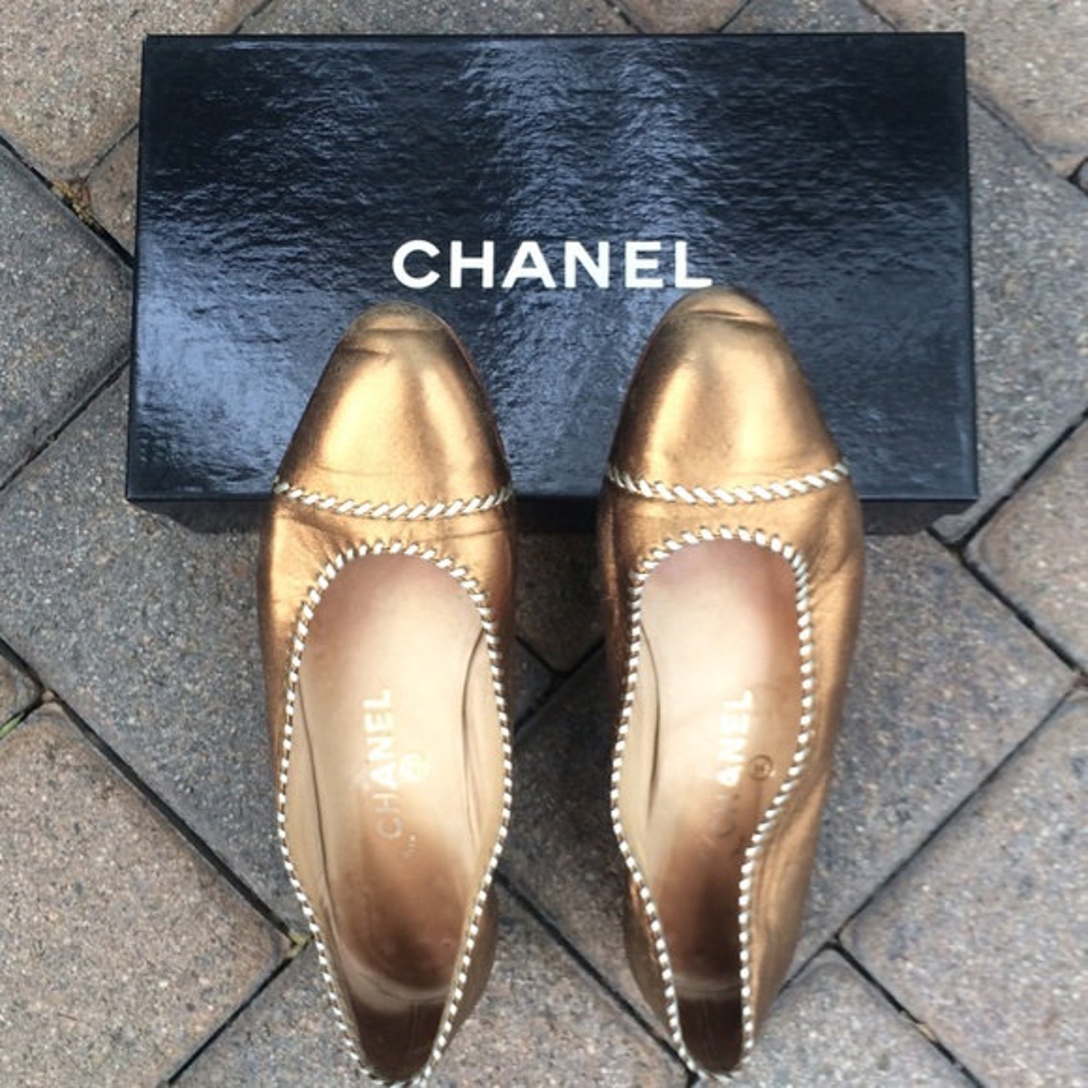 vintage authentic bronze metallic chanel ballet flats!