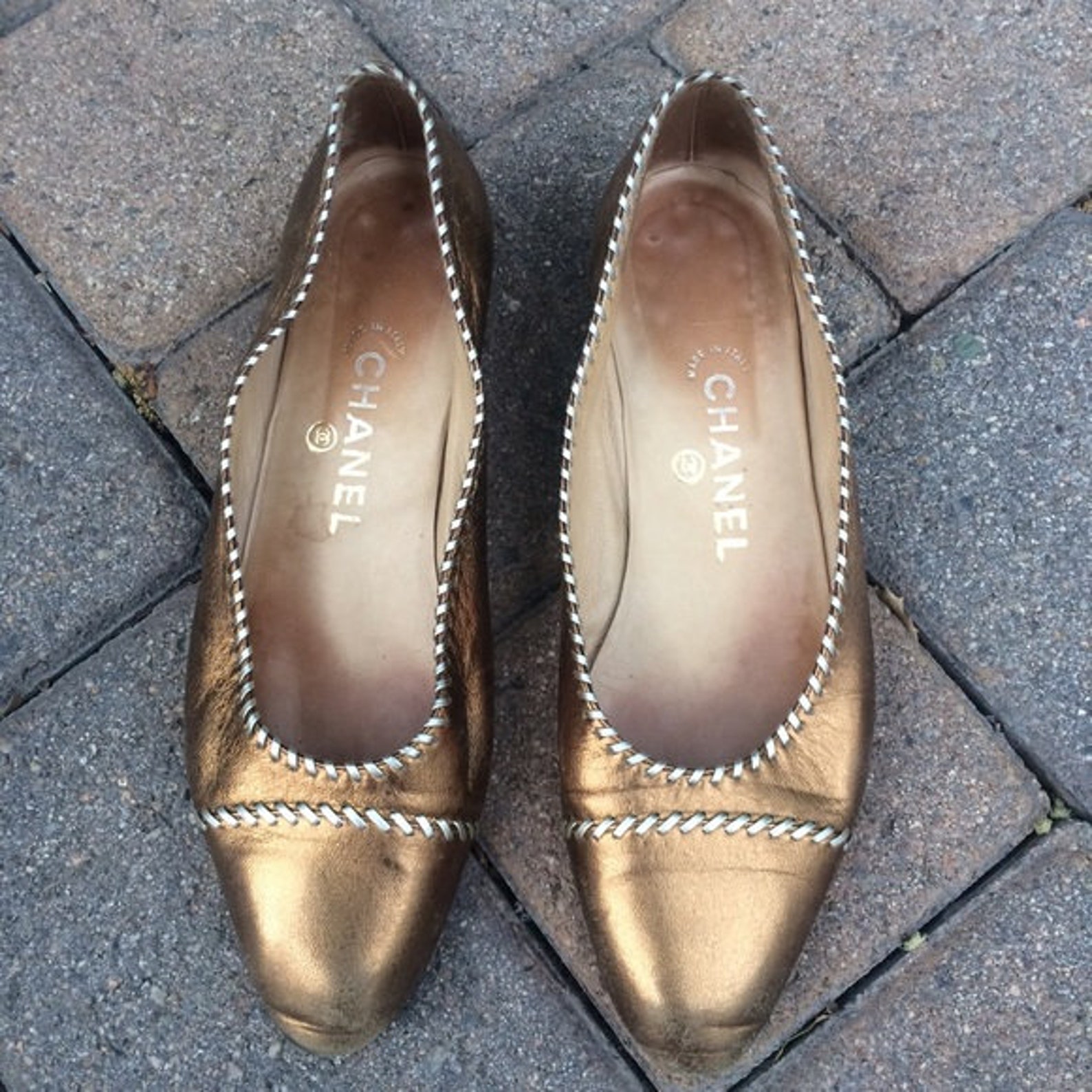 vintage authentic bronze metallic chanel ballet flats!